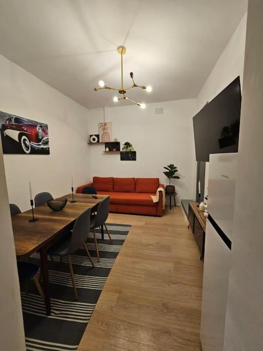 Heart Of City Center 4Br 2Bath 10 Pers Bucarest Exterior foto
