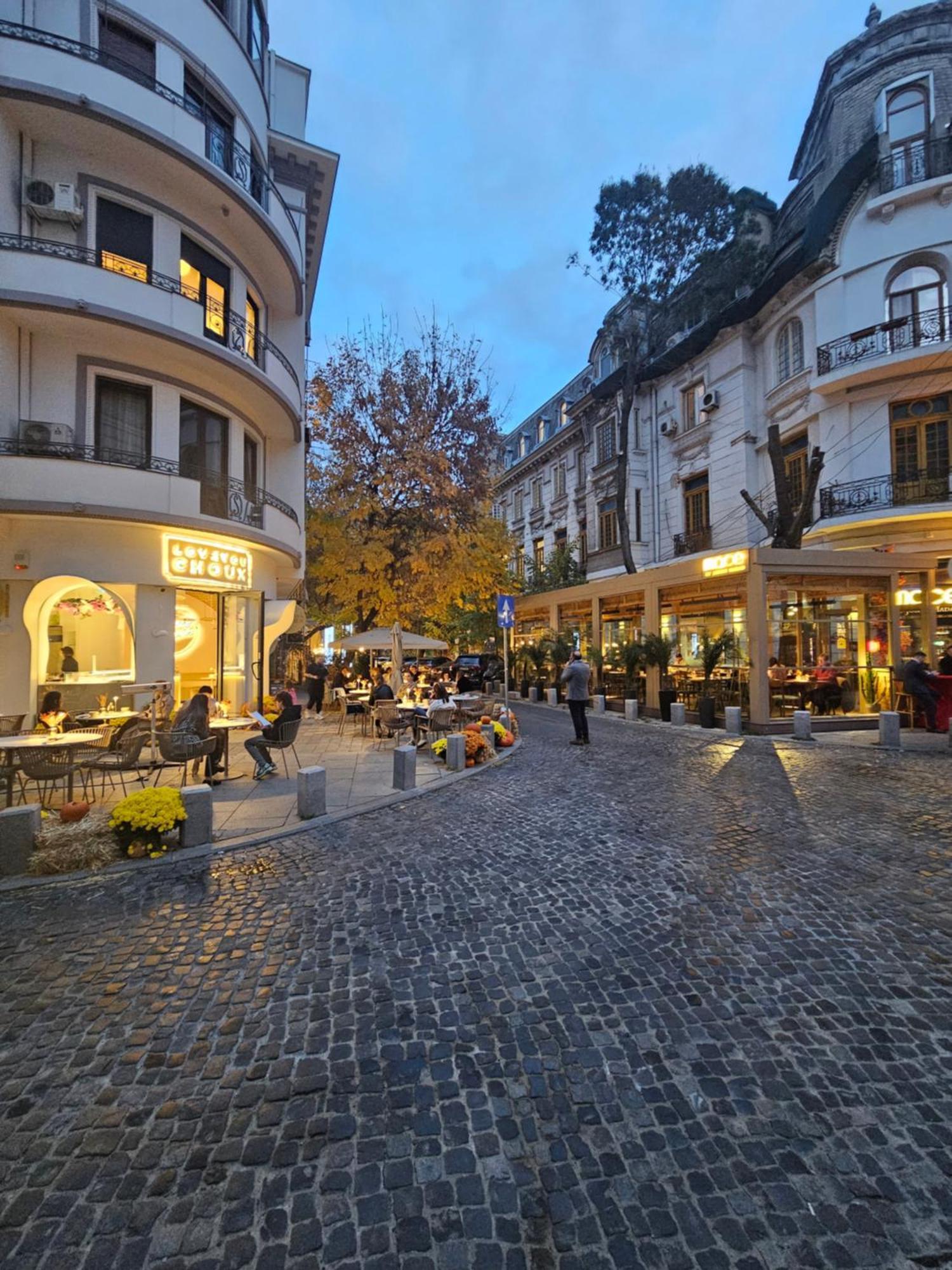 Heart Of City Center 4Br 2Bath 10 Pers Bucarest Exterior foto